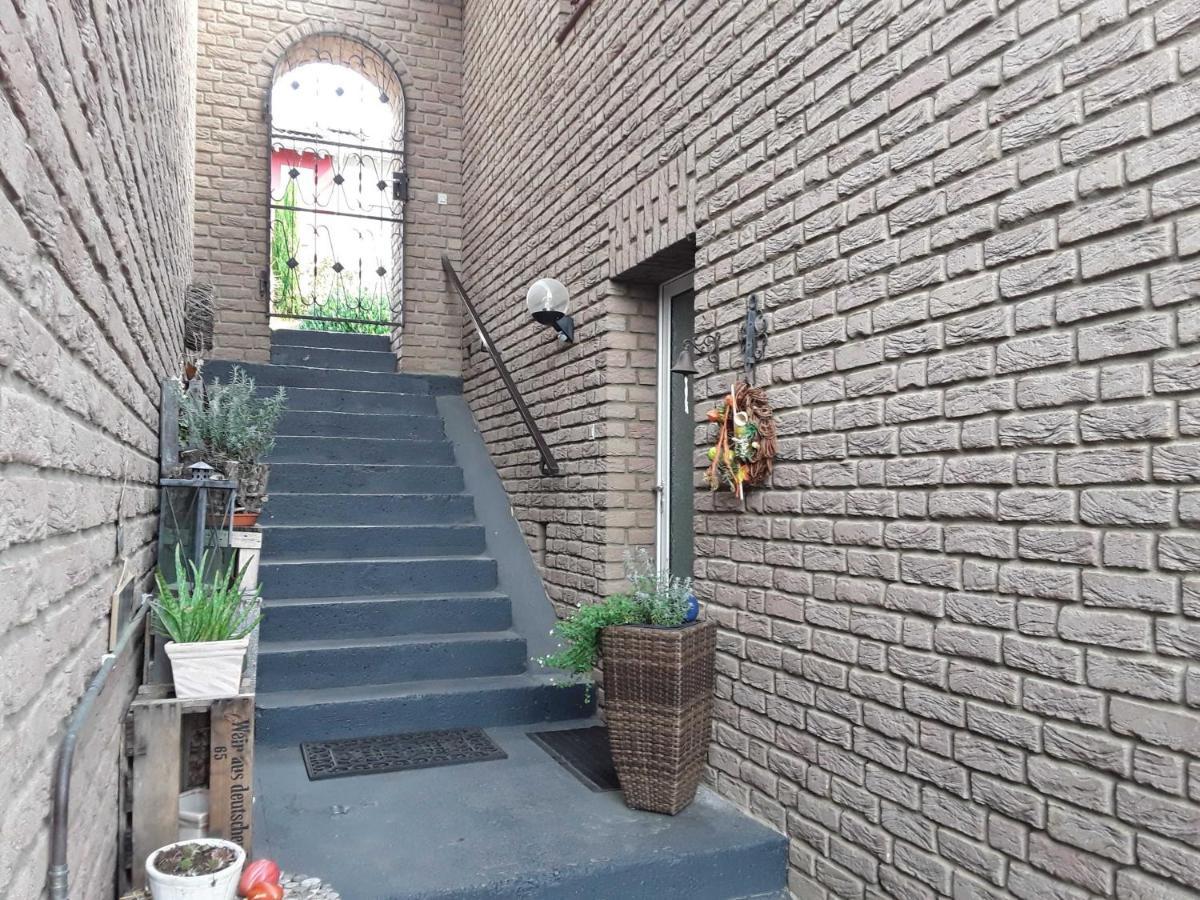 Haus Sonnenblick Apartamento Momlingen Exterior foto