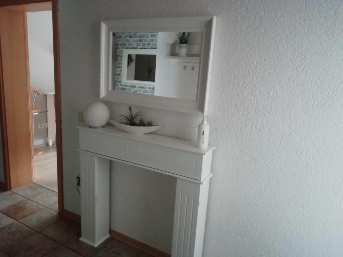 Haus Sonnenblick Apartamento Momlingen Exterior foto