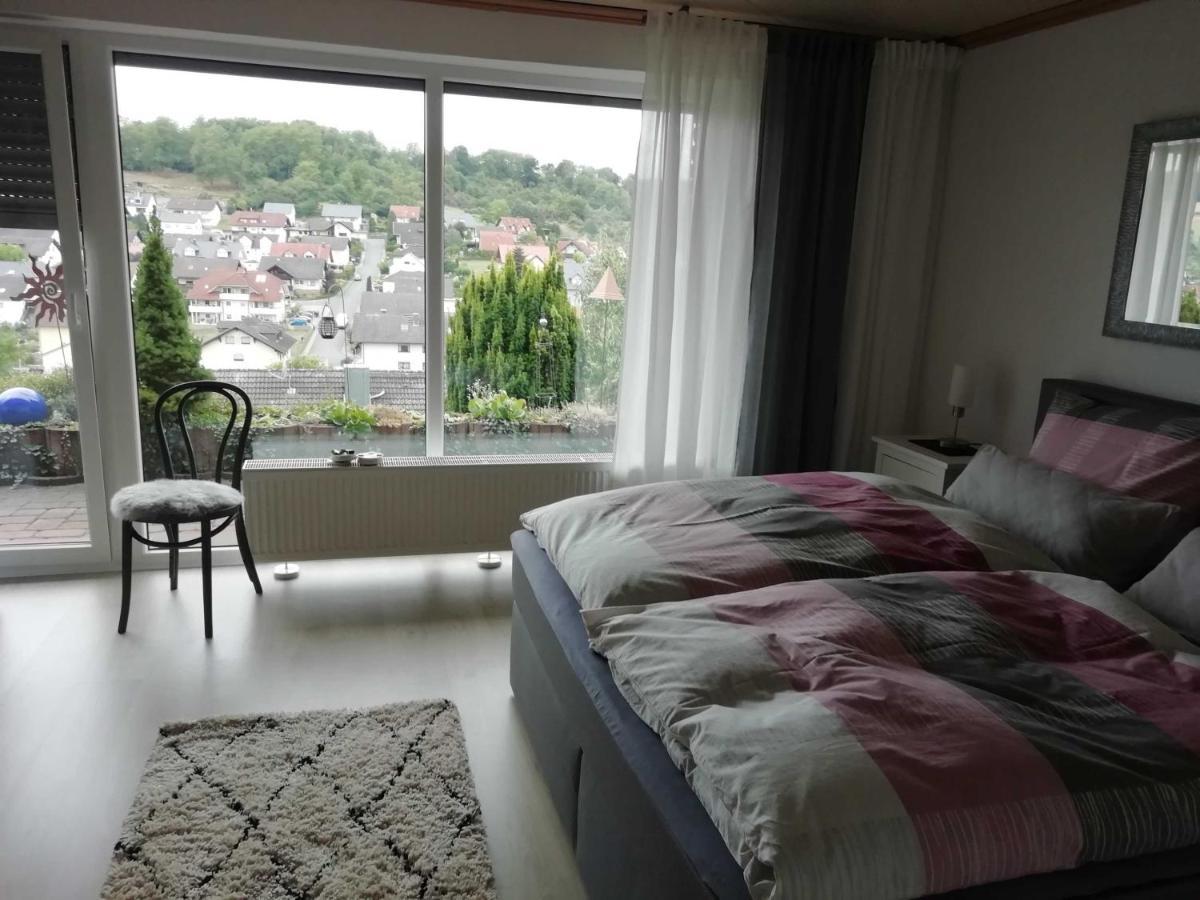 Haus Sonnenblick Apartamento Momlingen Exterior foto